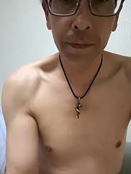 Hideen-real-face online show from 7, 4, 2026