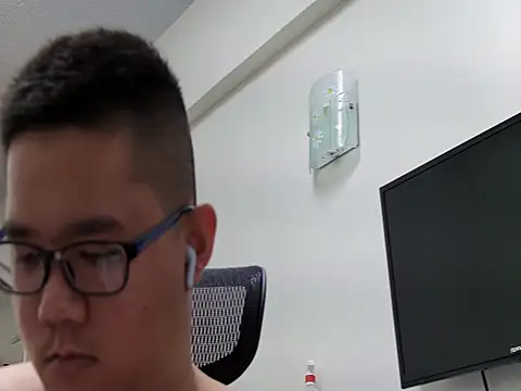 Fatballoonby online show from 8, 4, 2026