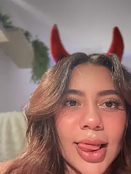 Snapshot of Aryrosee chatting on 22, 10, 2025 Aryrosee online show from 22, 10, 2025