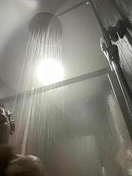 julialupato1606 online show from 4, 3, 2026