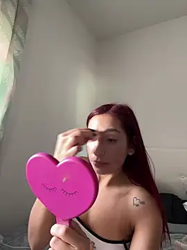 julialupato1606 online show from 10, 3, 2026