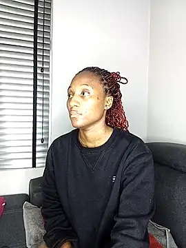 Lucy Blacksilk online show from 6, 3, 2026