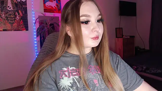 Snapshot of Greeenfriends6969 chatting on 15, 4, 2026 Greeenfriends6969 online show from 15, 4, 2026