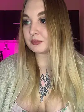 Snapshot of Greeenfriends6969 chatting on 15, 1, 2025 Greeenfriends6969 online show from 15, 1, 2025