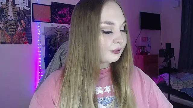 Snapshot of Greeenfriends6969 chatting on 21, 11, 2025 Greeenfriends6969 online show from 21, 11, 2025