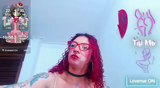 Skarleth77 online show from 18, 2, 2025
