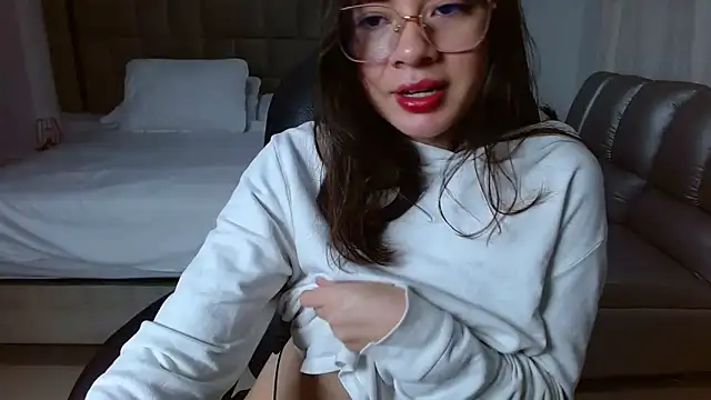 zoecruzz online show from 13, 2, 2026