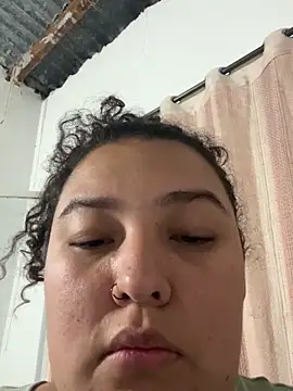 cutiepeach online show from 6, 10, 2025