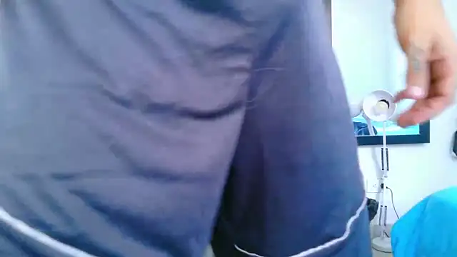 Aaron kwok28 online show from 11, 4, 2026