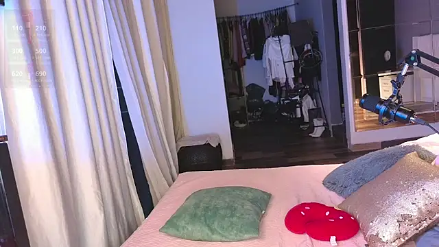 greyslopez online show from 5, 11, 2025