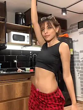 Katee Jones online show from 19, 1, 2025