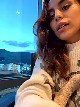 Katee Jones online show from 14, 1, 2026