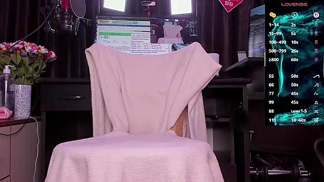 Raissa sky26 online show from 11, 2, 2026