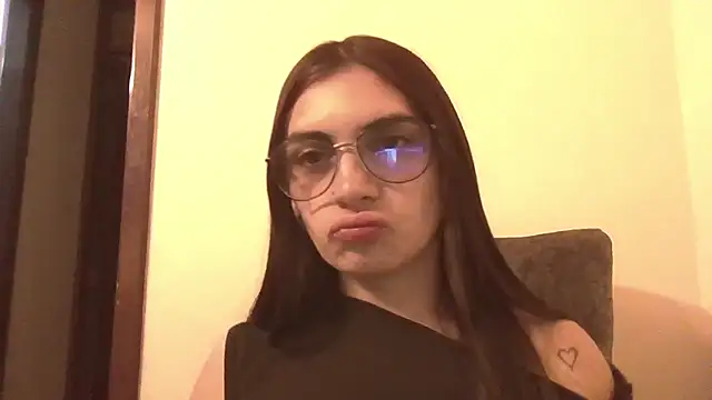 shanel grey2 online show from 25, 6, 2026