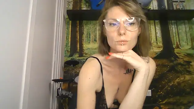 Feli blue online show from 21, 4, 2026