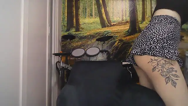 Snapshot of Feli_blue chatting on 28, 4, 2026 Feli blue online show from 28, 4, 2026