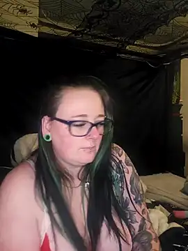 Bunny Cummings online show from 16, 12, 2025