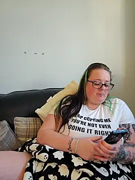 Bunny Cummings online show from 30, 9, 2025