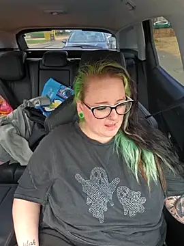 Bunny Cummings online show from 17, 4, 2026