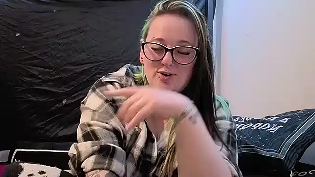 Bunny Cummings online show from 21, 4, 2026