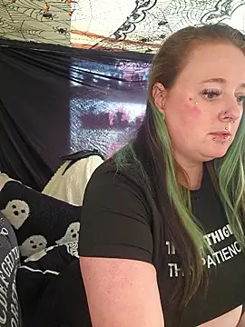 Bunny Cummings online show from 26, 11, 2025