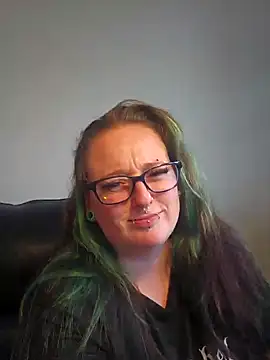 Bunny Cummings online show from 18, 9, 2025