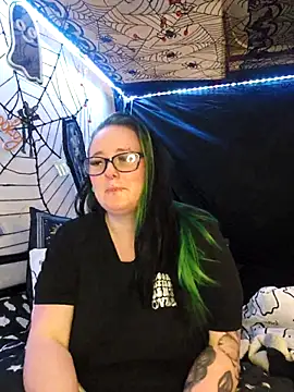 Bunny Cummings online show from 30, 11, 2025