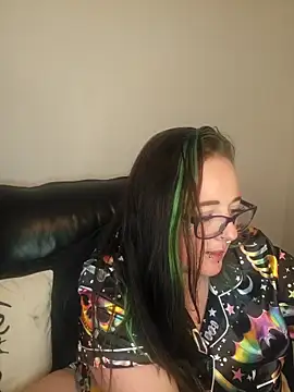 Bunny Cummings online show from 10, 9, 2025