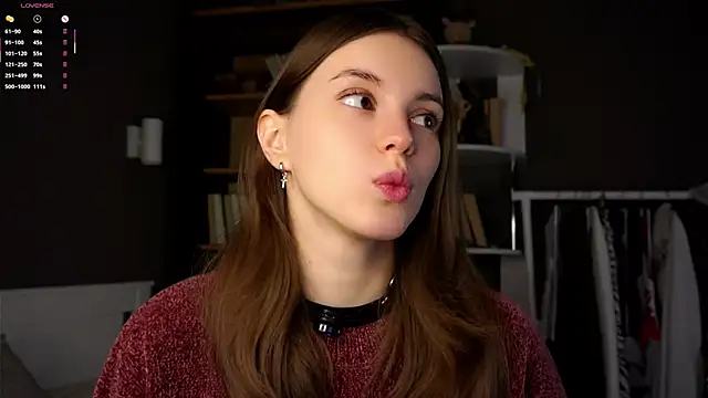 Snapshot of DarylBarks chatting on 14, 10, 2025 DarylBarks online show from 14, 10, 2025