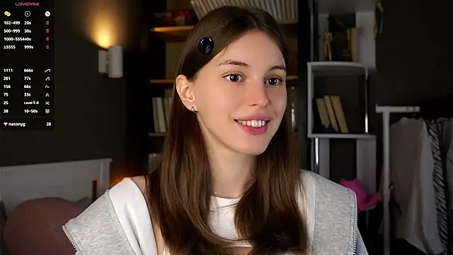 Snapshot of DarylBarks chatting on 2, 11, 2025 DarylBarks online show from 2, 11, 2025