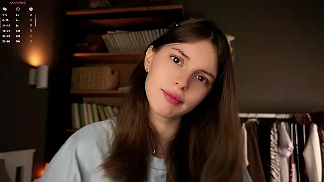 Snapshot of DarylBarks chatting on 8, 11, 2025 DarylBarks online show from 8, 11, 2025