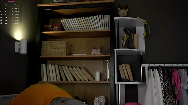 Snapshot of DarylBarks chatting on 21, 10, 2025 DarylBarks online show from 21, 10, 2025