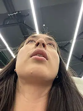 Holly Play online show from 23, 2, 2026