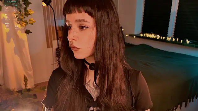 MichaellaMoon online show from 25, 2, 2026