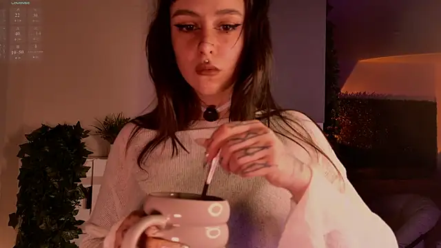 MichaellaMoon online show from 12, 4, 2026