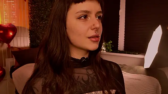 MichaellaMoon online show from 13, 2, 2026