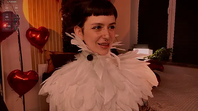 MichaellaMoon online show from 14, 2, 2026