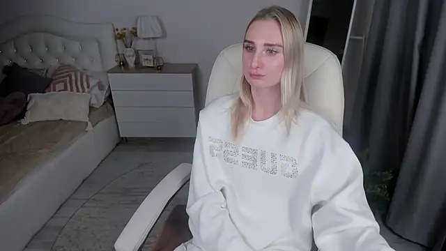 barbie nude online show from 4, 12, 2024