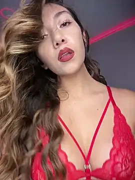 Iris lee online show from 17, 4, 2026