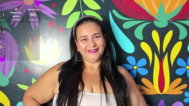 Sharllot bbw online show from 2, 10, 2025