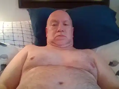 Snapshot of FLSexyGuy chatting on 17, 1, 2025 FLSexyGuy online show from 17, 1, 2025