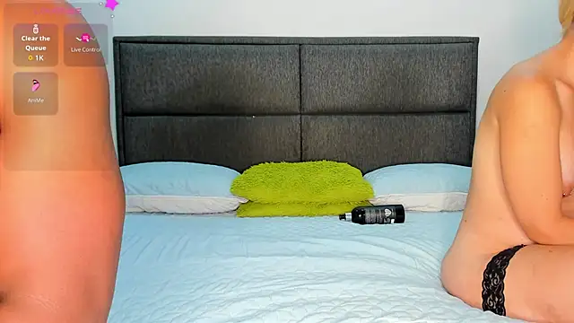 Snapshot of -sophie_yefry_interracial chatting on 31, 5, 2026 -sophie yefry interracial online show from 31, 5, 2026