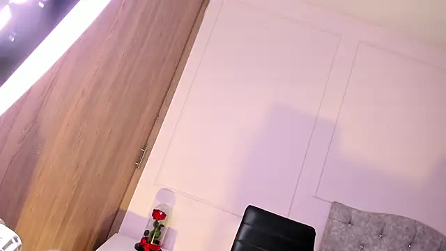 Snapshot of Isa_squirt1 chatting on 27, 11, 2025 Isa squirt1 online show from 27, 11, 2025