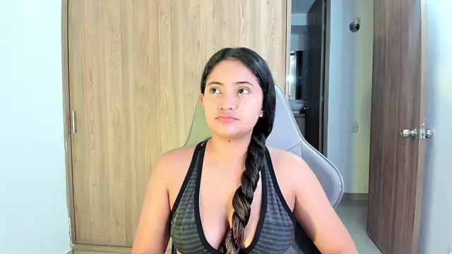 Isa squirt1 online show from 5, 3, 2026