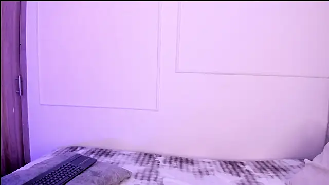 Isa squirt1 online show from 29, 3, 2026