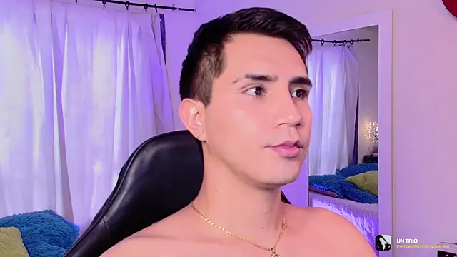 Snapshot of Chris_Maddox chatting on 15, 11, 2025 Chris Maddox online show from 15, 11, 2025