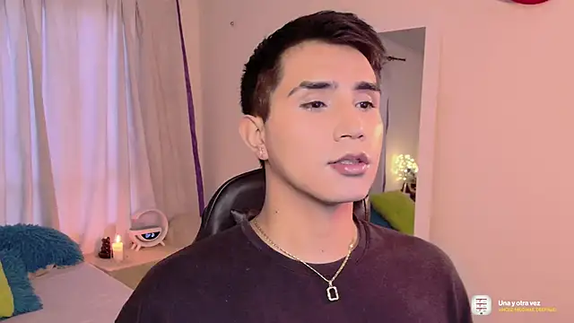 Snapshot of Chris_Maddox chatting on 13, 11, 2025 Chris Maddox online show from 13, 11, 2025