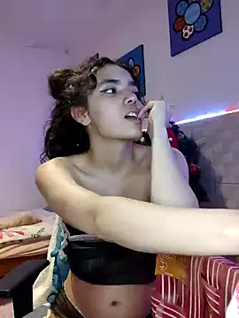 Snapshot of Emily_Saez1 chatting on 13, 12, 2024 Emily Saez1 online show from 13, 12, 2024