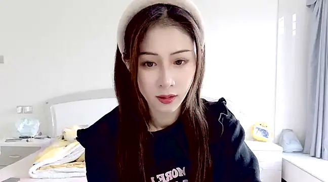 LaLaLiang online show from 26, 12, 2024