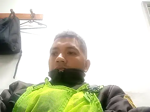 Snapshot of angelito0219 chatting on 28, 2, 2025 angelito0219 online show from 28, 2, 2025